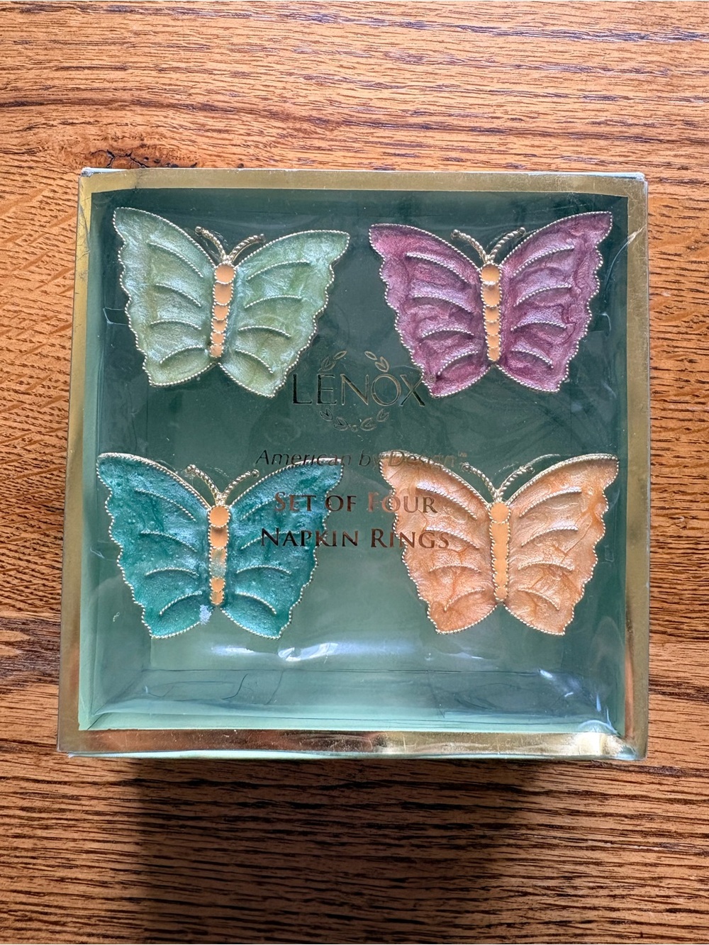 2 sets of Lenox Butterfly Meadow set of 4 Napkin Rings - pastel colors and gold - Picture 2 of 13